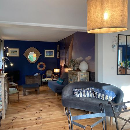 Villa Les Terrasses Dans La Nature Avec Piscine A 2 Pas De Lyon, Metro A 15Mn A Pied Pour Lyon Centre En 10Mn Ou Bus A 300M Pour Lyon Centre Oullins Luaran gambar