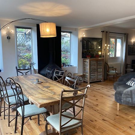 Villa Les Terrasses Dans La Nature Avec Piscine A 2 Pas De Lyon, Metro A 15Mn A Pied Pour Lyon Centre En 10Mn Ou Bus A 300M Pour Lyon Centre Oullins Luaran gambar